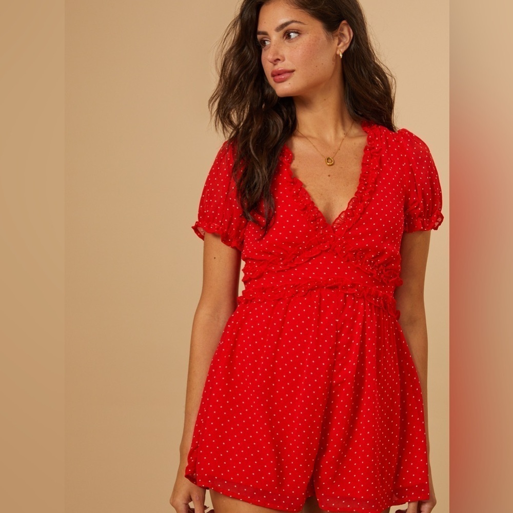 New with tags altard state Bowie polka dot romper